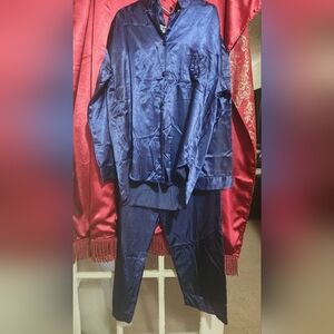 Navy Blue Satin Pajama Set New With Tags Size Large